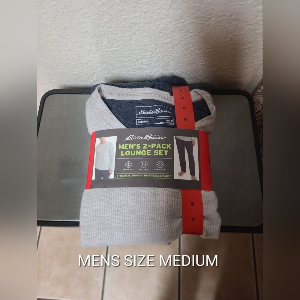 EDDIE BAUER 2 PACK LOUNGE SET